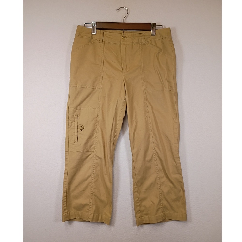Utility Gorpcore St. Johns Bay Womens 8 Tan Stretch Cargo Capri Crop Pants